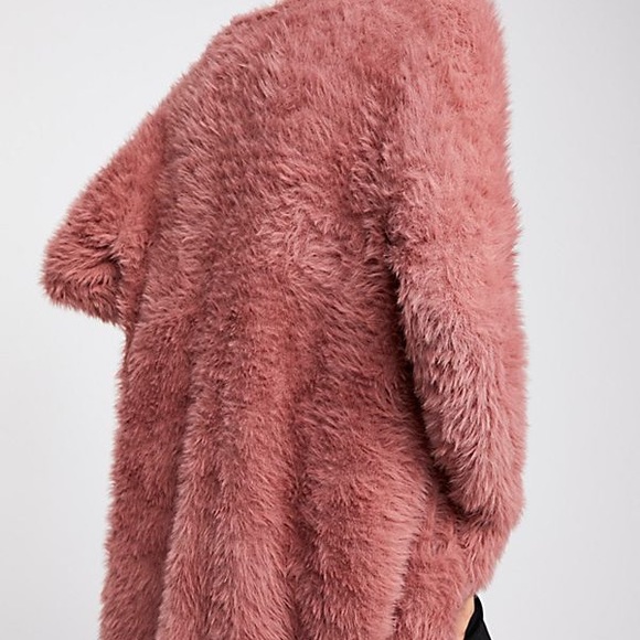 - FREE PEOPLE Faux Fur Cardigan NWT Small Dusty Pink - Picture 5 of 7